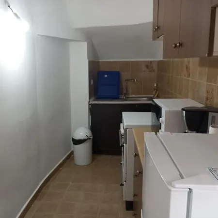 In Mylopotamos Beautiful Apartment, Good Price! Milopotamos (Kythira)